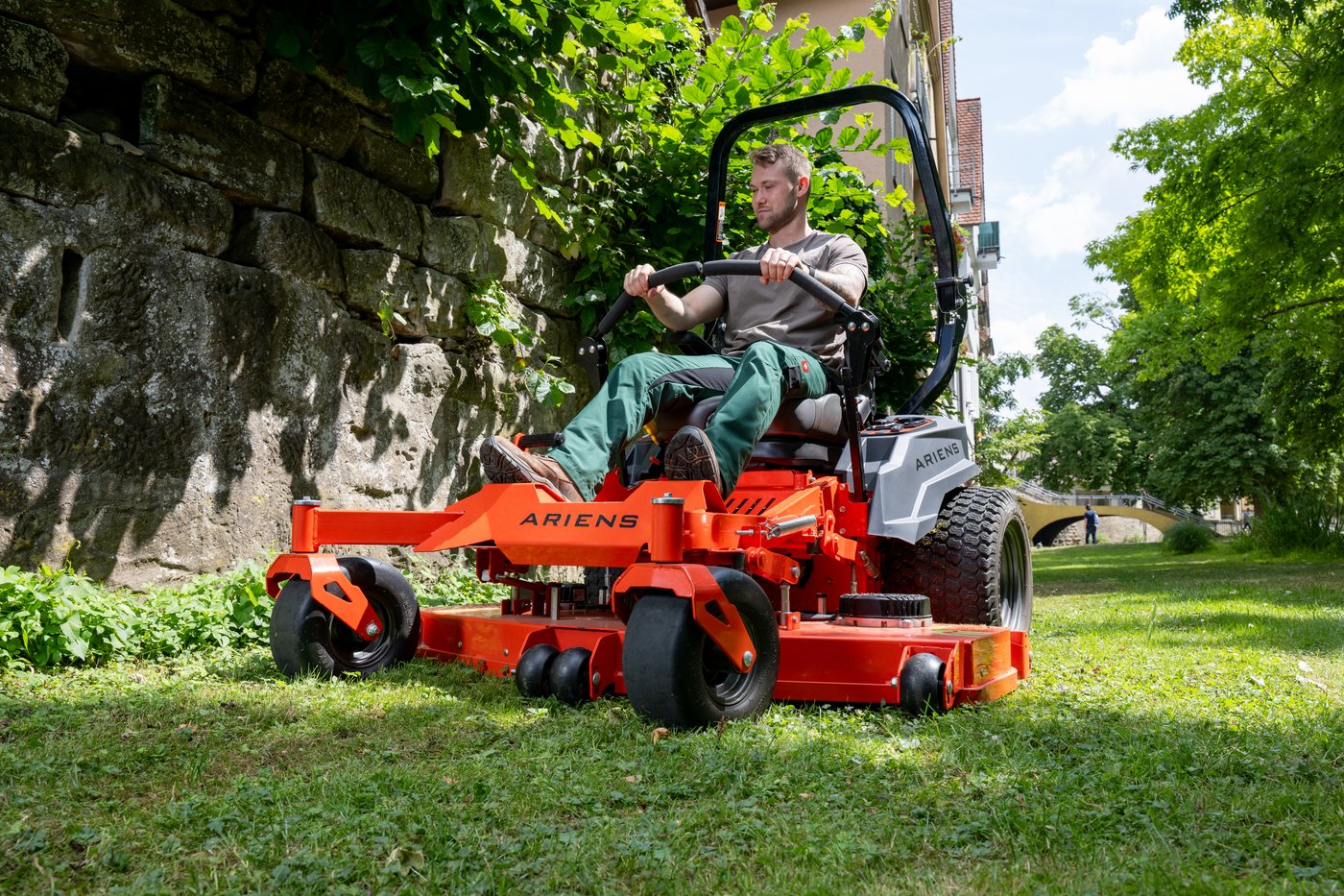 Ariens Zenith E